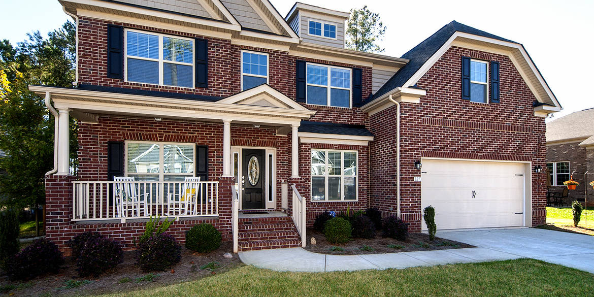 Brivity 127 Misty Woods Drive Lake Wylie, SC Clover, SC 29710