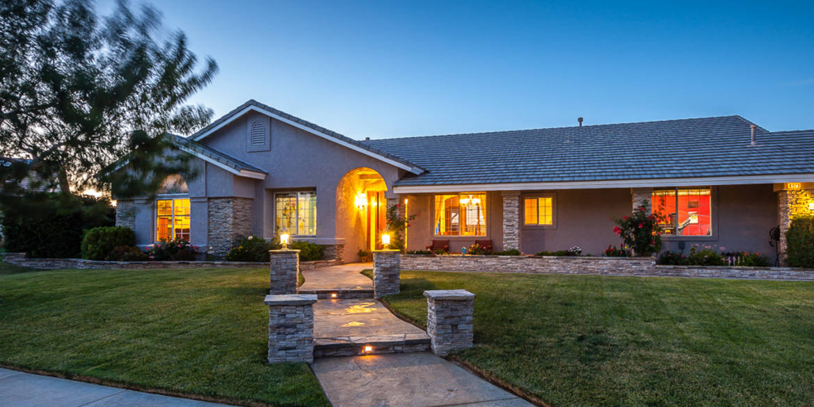 Brivity 4823 Allyson Palmdale, CA 93551