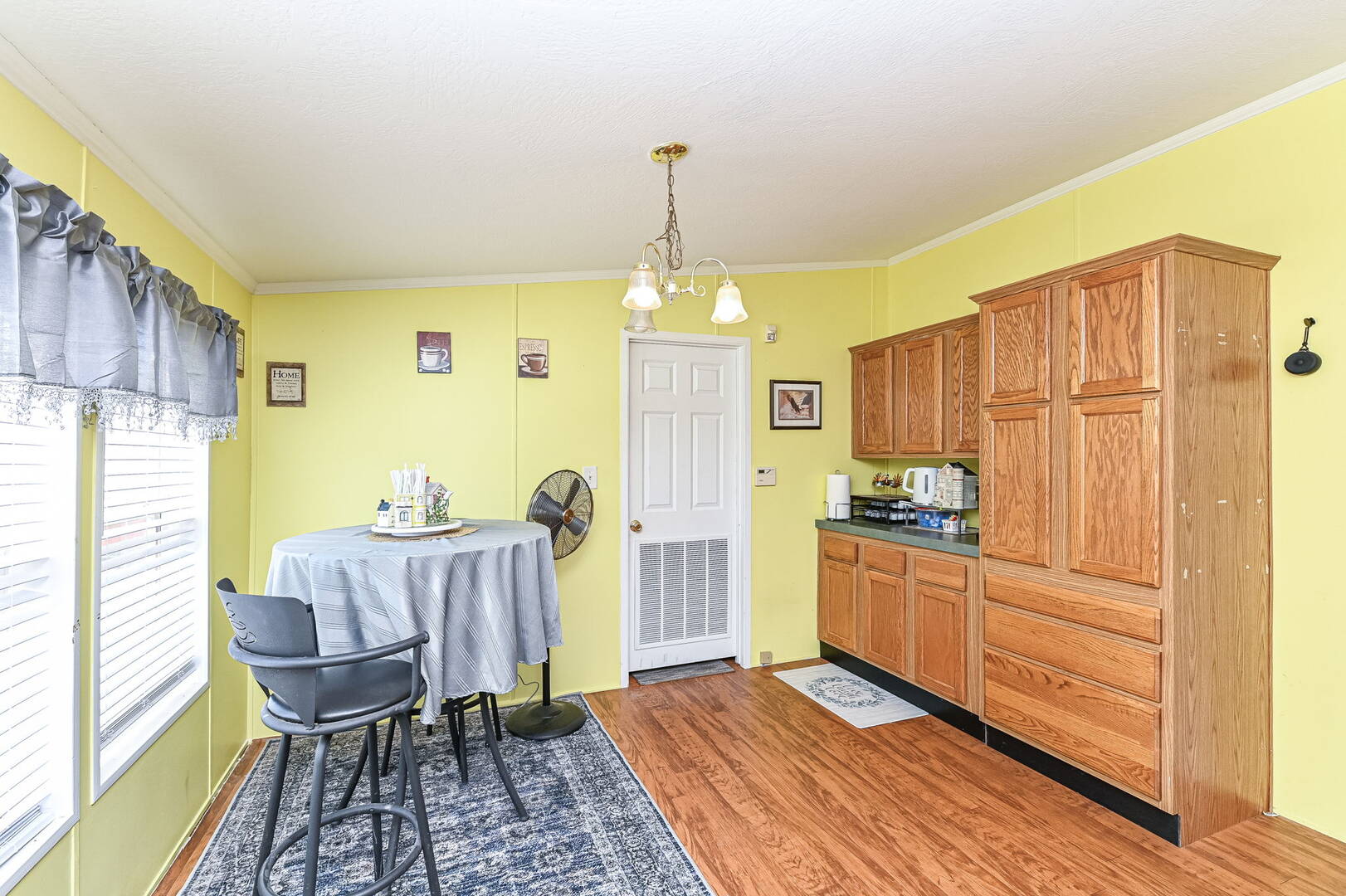 2556 Autumn Lake Dr., Anderson, IN 46017