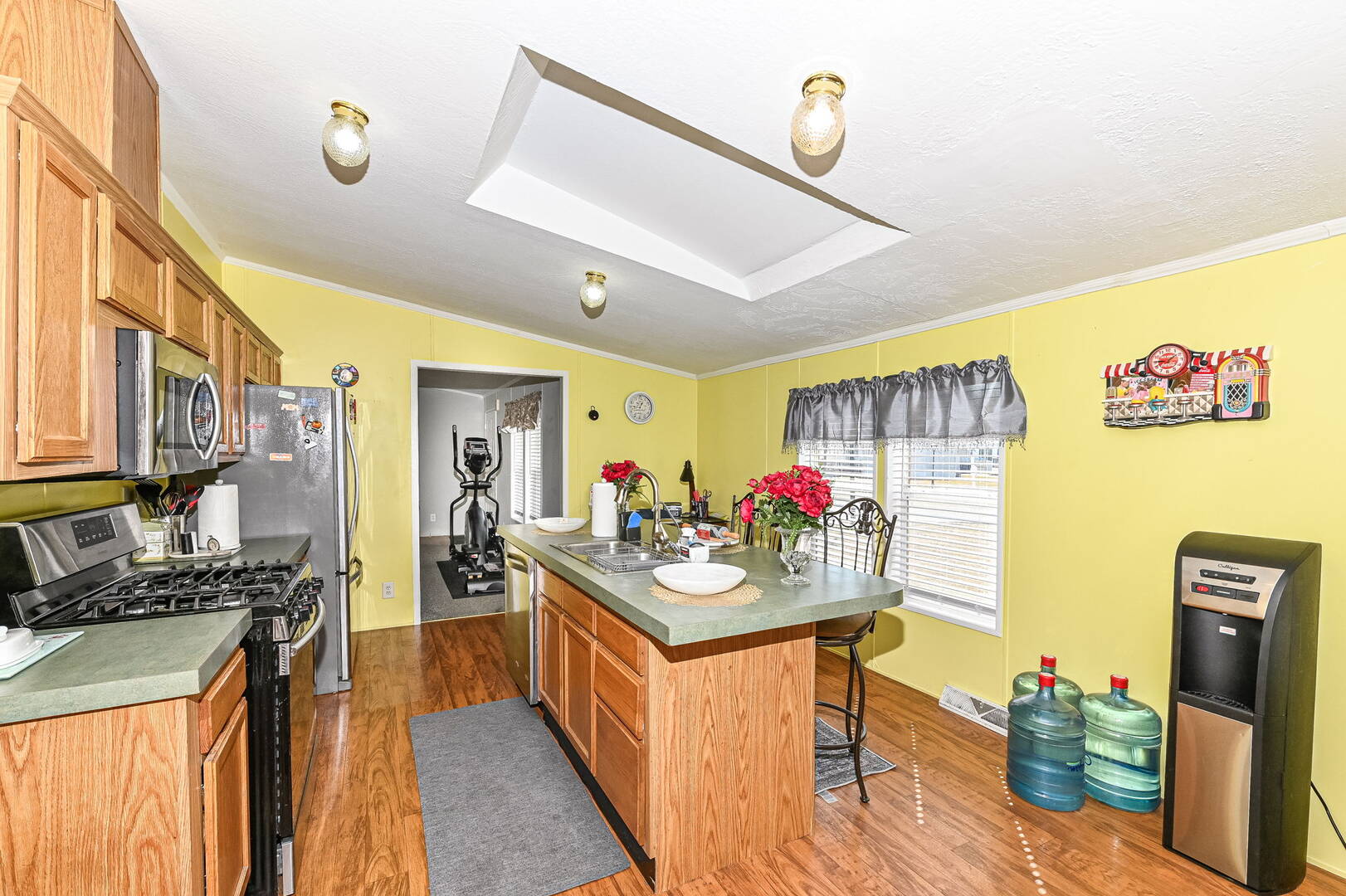 2556 Autumn Lake Dr., Anderson, IN 46017