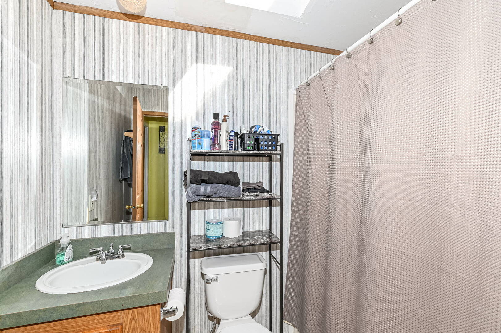 2556 Autumn Lake Dr., Anderson, IN 46017