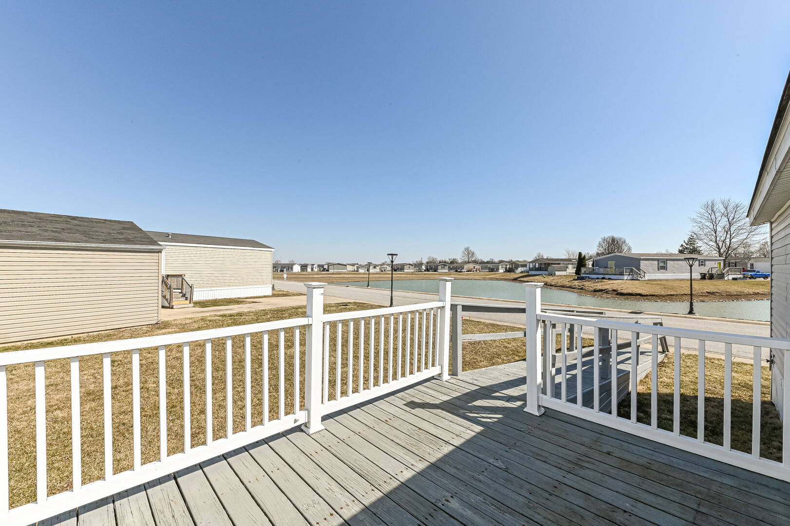 2556 Autumn Lake Dr., Anderson, IN 46017