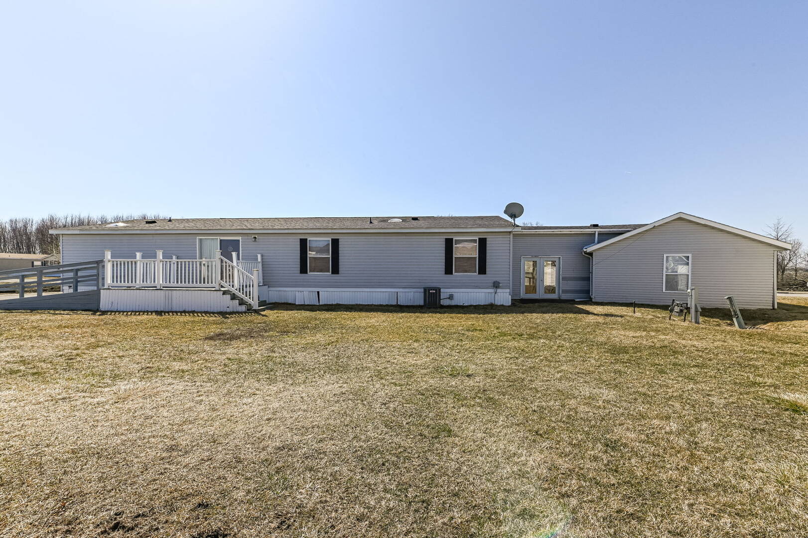 2556 Autumn Lake Dr., Anderson, IN 46017