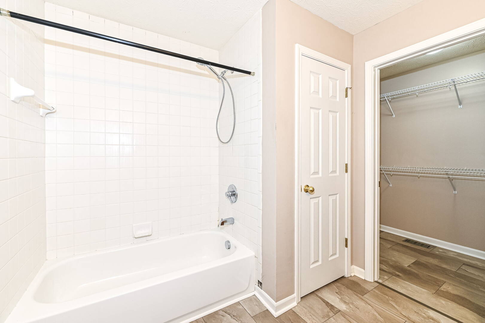 15882 Arbor Grove Blvd. Noblesville, IN 46060
