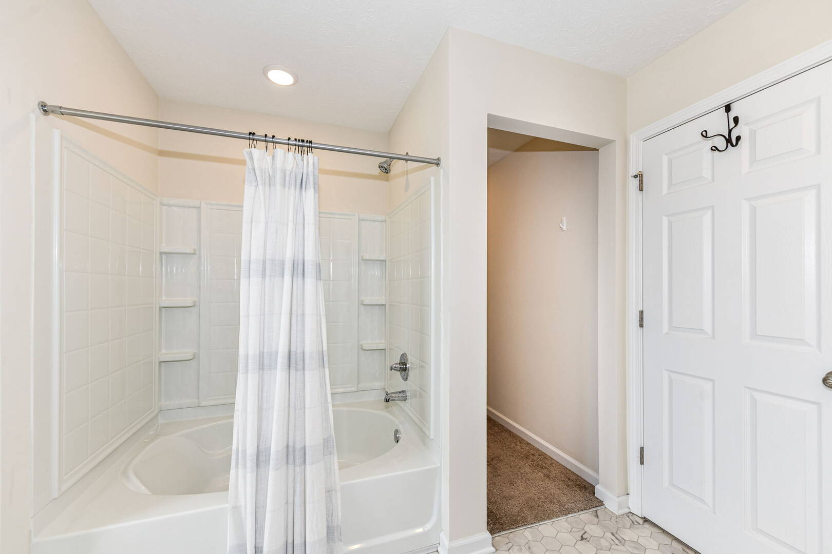 1455 Bigleaf Dr., Sheridan, IN 46069
