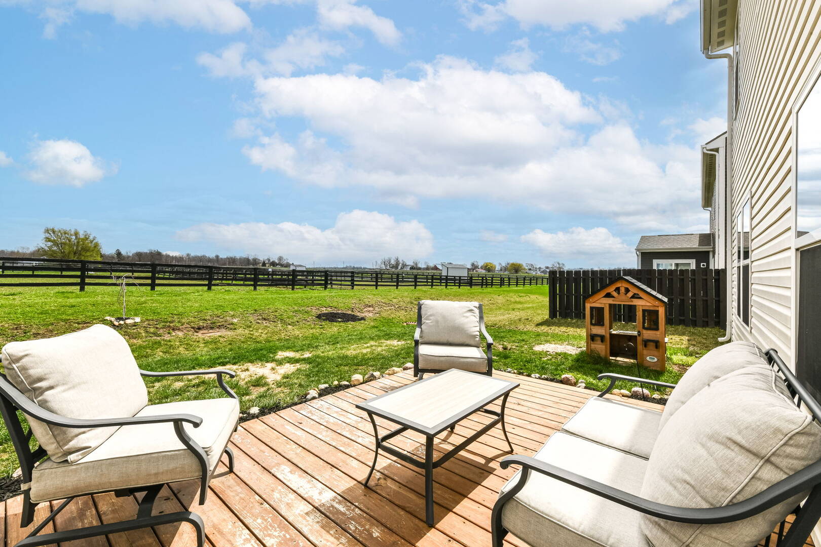 1455 Bigleaf Dr., Sheridan, IN 46069