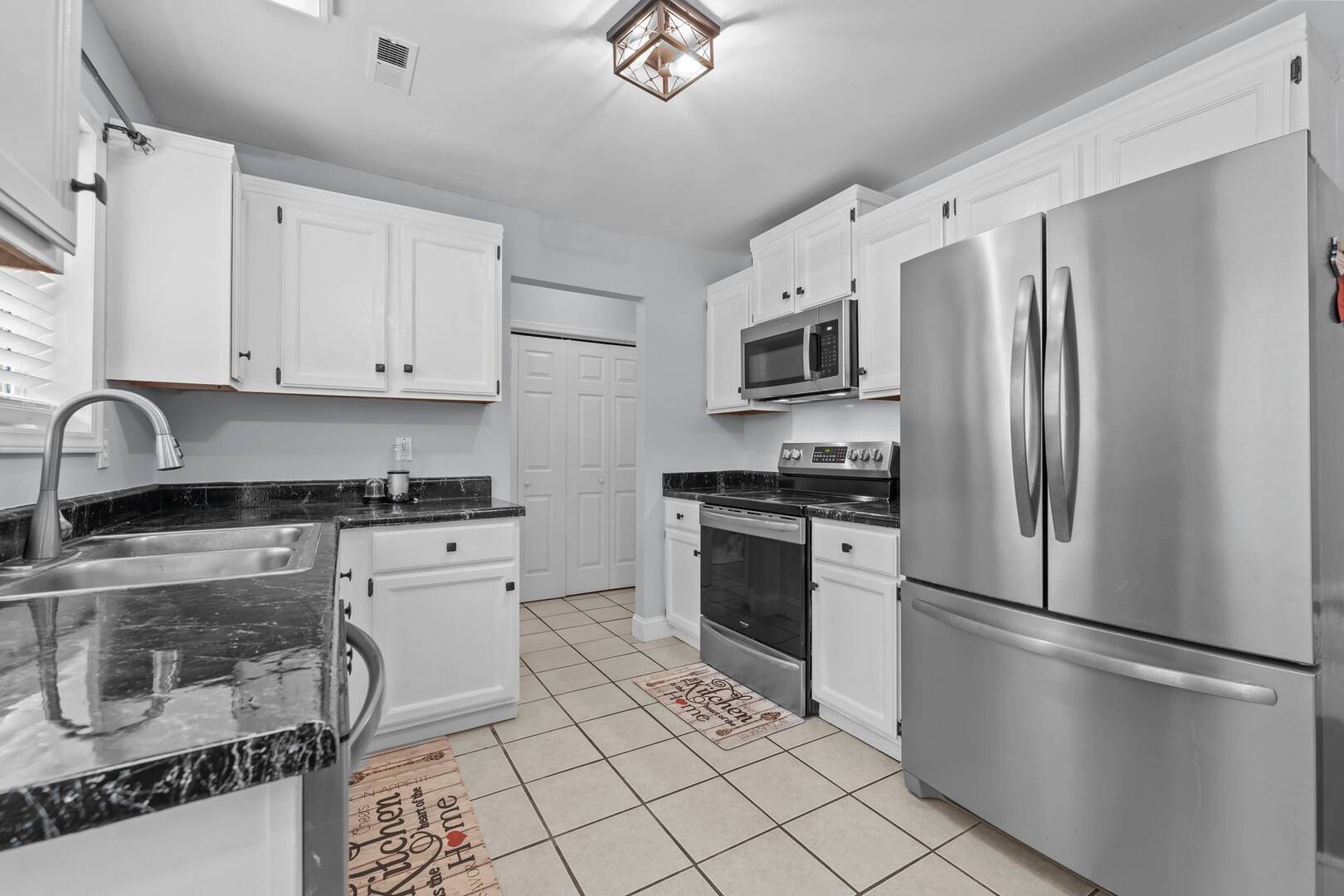 6798 Ironwood Circle Greensboro, NC 27410