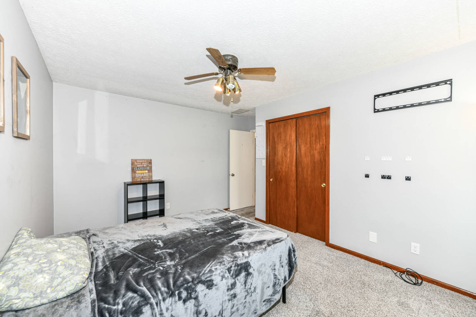 7145 Lafayette Rd., Indpls, IN 46278