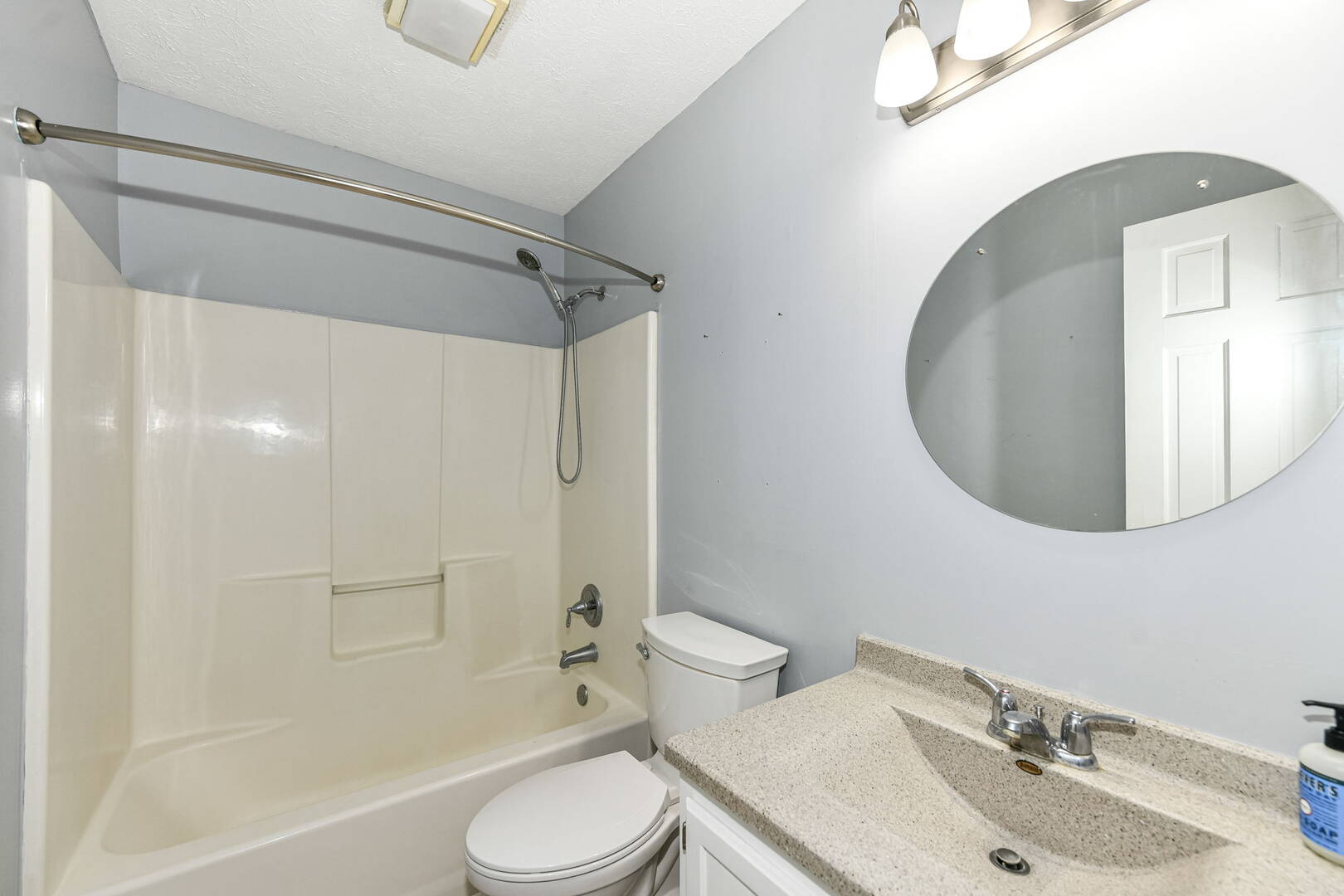7332 Quartz Rock Rd., Indianapolis, IN 46236