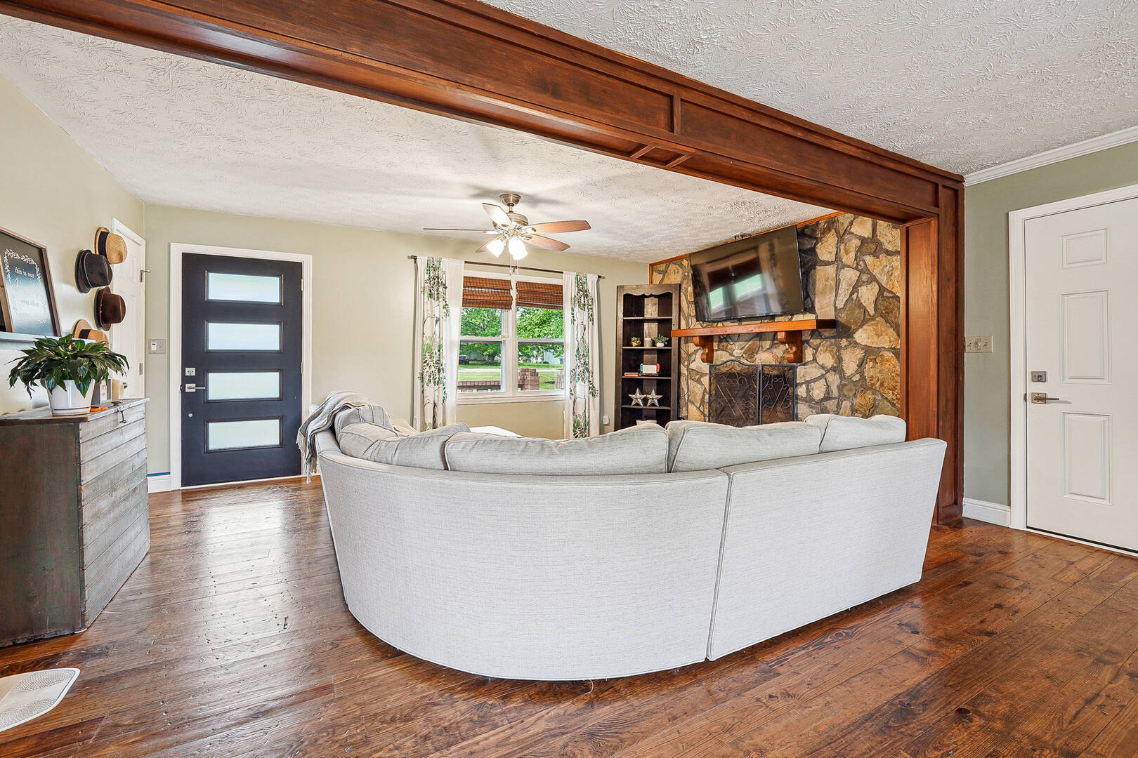 815 Tanner Road Dacula, GA 30019