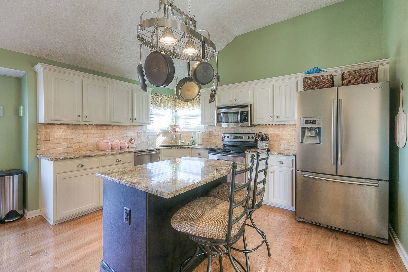 9900 E 220th St. Peculiar, MO 64078