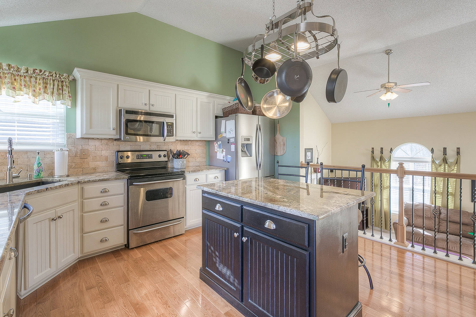 9900 E 220th St. Peculiar, MO 64078