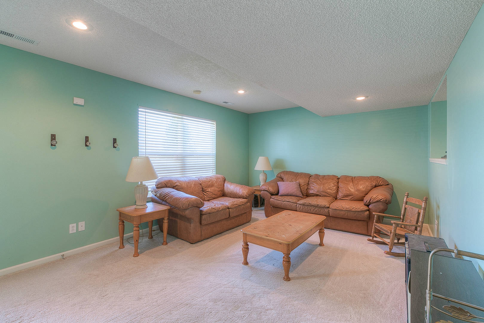 9900 E 220th St. Peculiar, MO 64078