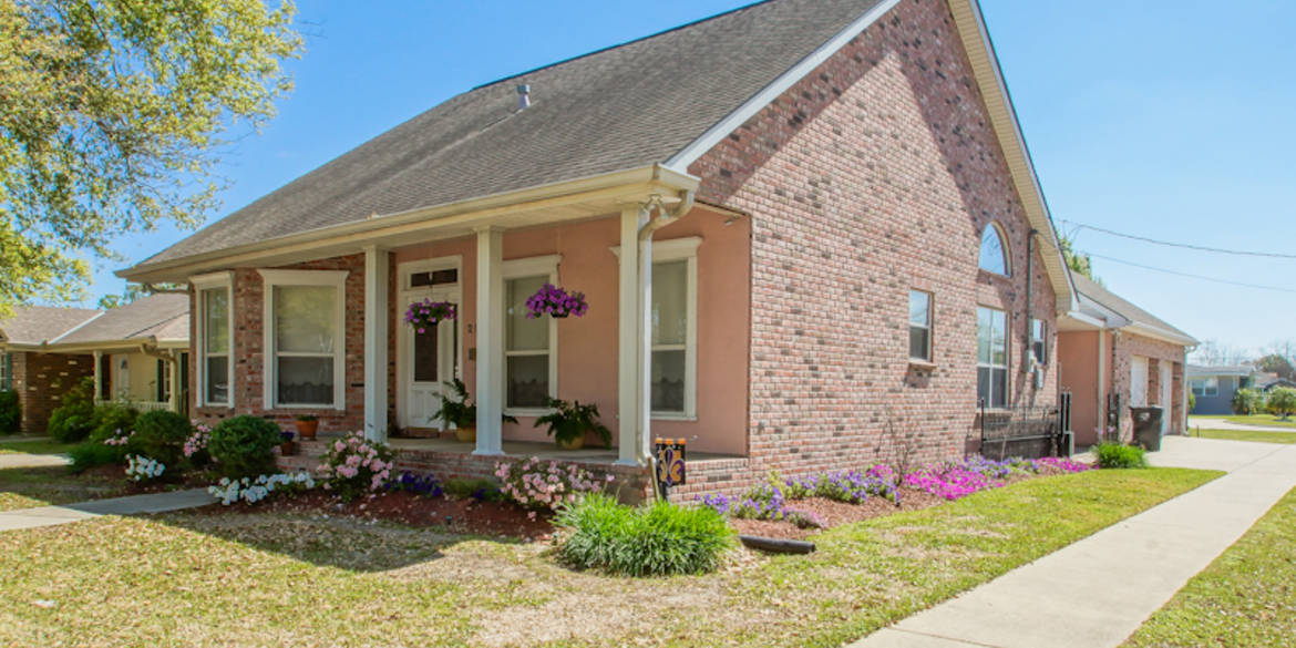 Brivity 2901 Jackson Blvd Chalmette, LA 70043