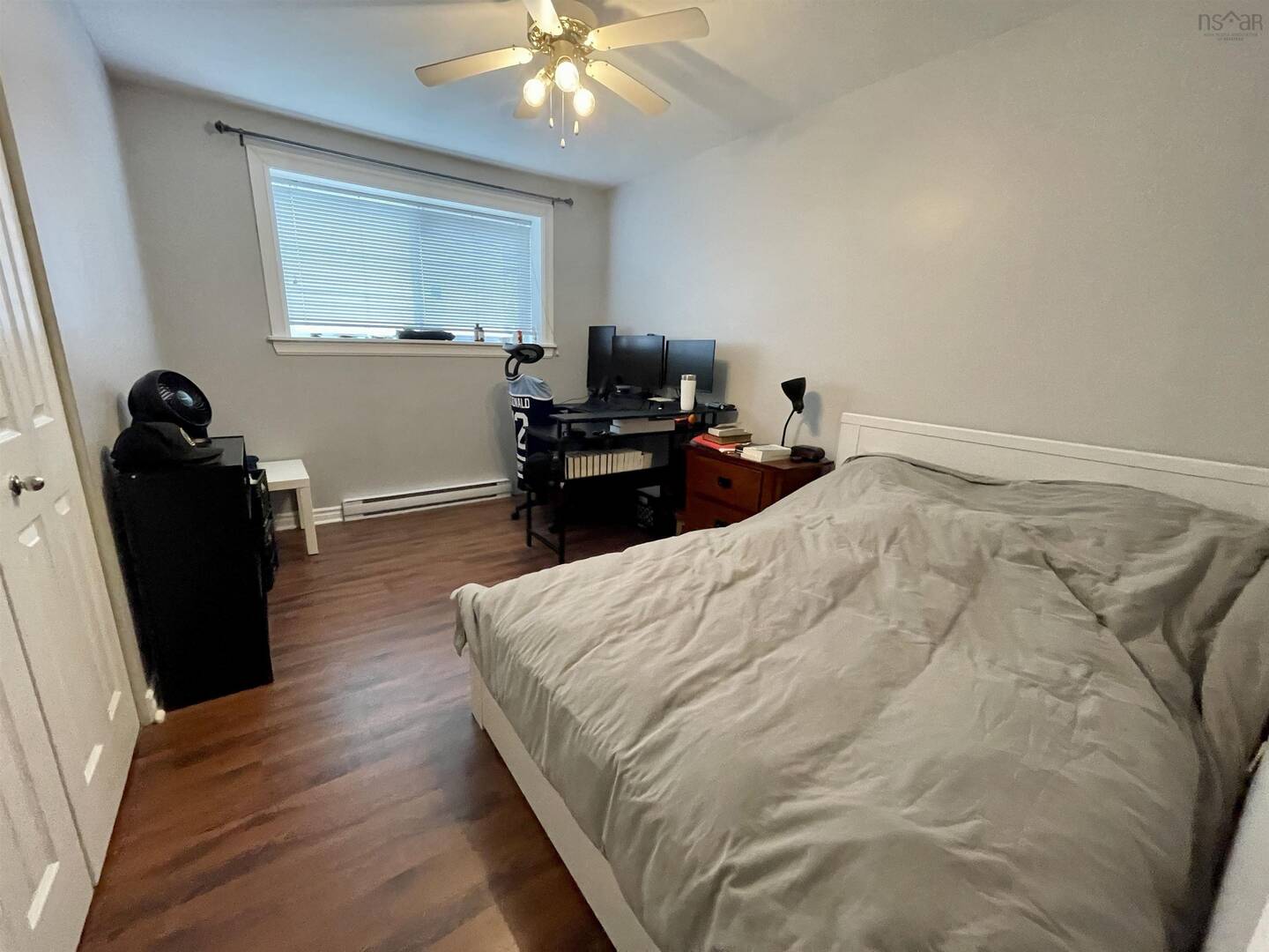 5811 Inglis St Halifax, NS B3H4M9