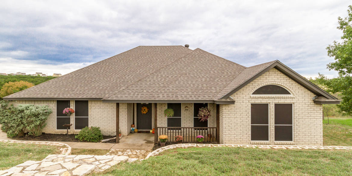 Brivity - 105 Arapaho Ct. Glen Rose, TX - 76043