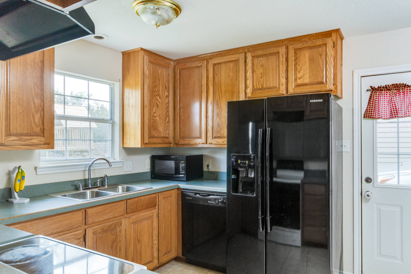 402 Tower Rd. Rio Vista, TX 76093