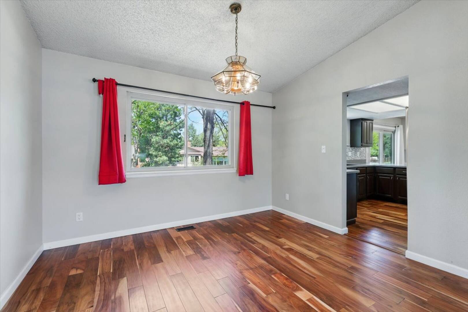 4150 Gleneagle Court Colorado Springs, CO 80909