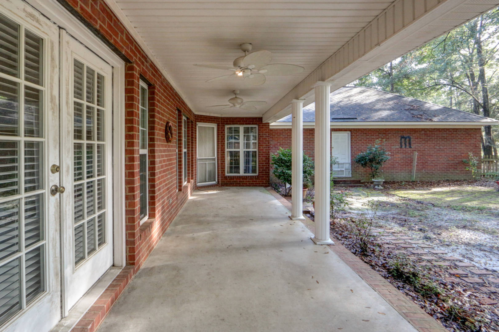 Brivity 190 Royal Oak Drive Guyton, GA 31312 Virtual Tour