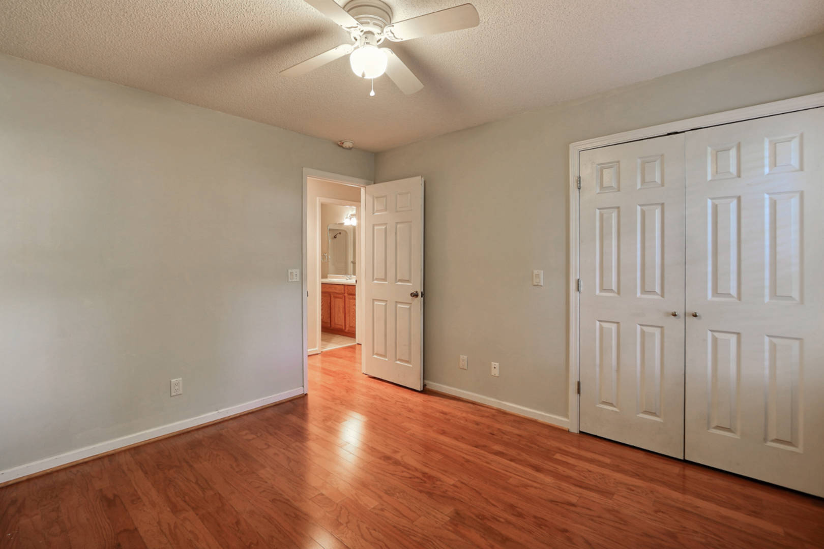 Brivity 190 Royal Oak Drive Guyton, GA 31312 Virtual Tour