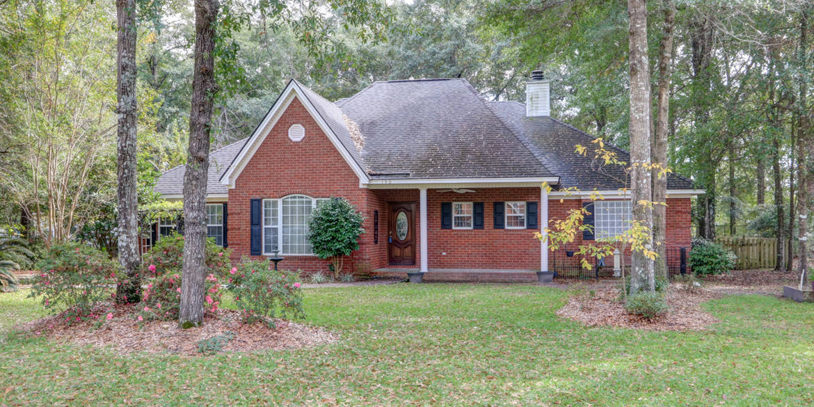 Brivity 190 Royal Oak Drive Guyton, GA 31312