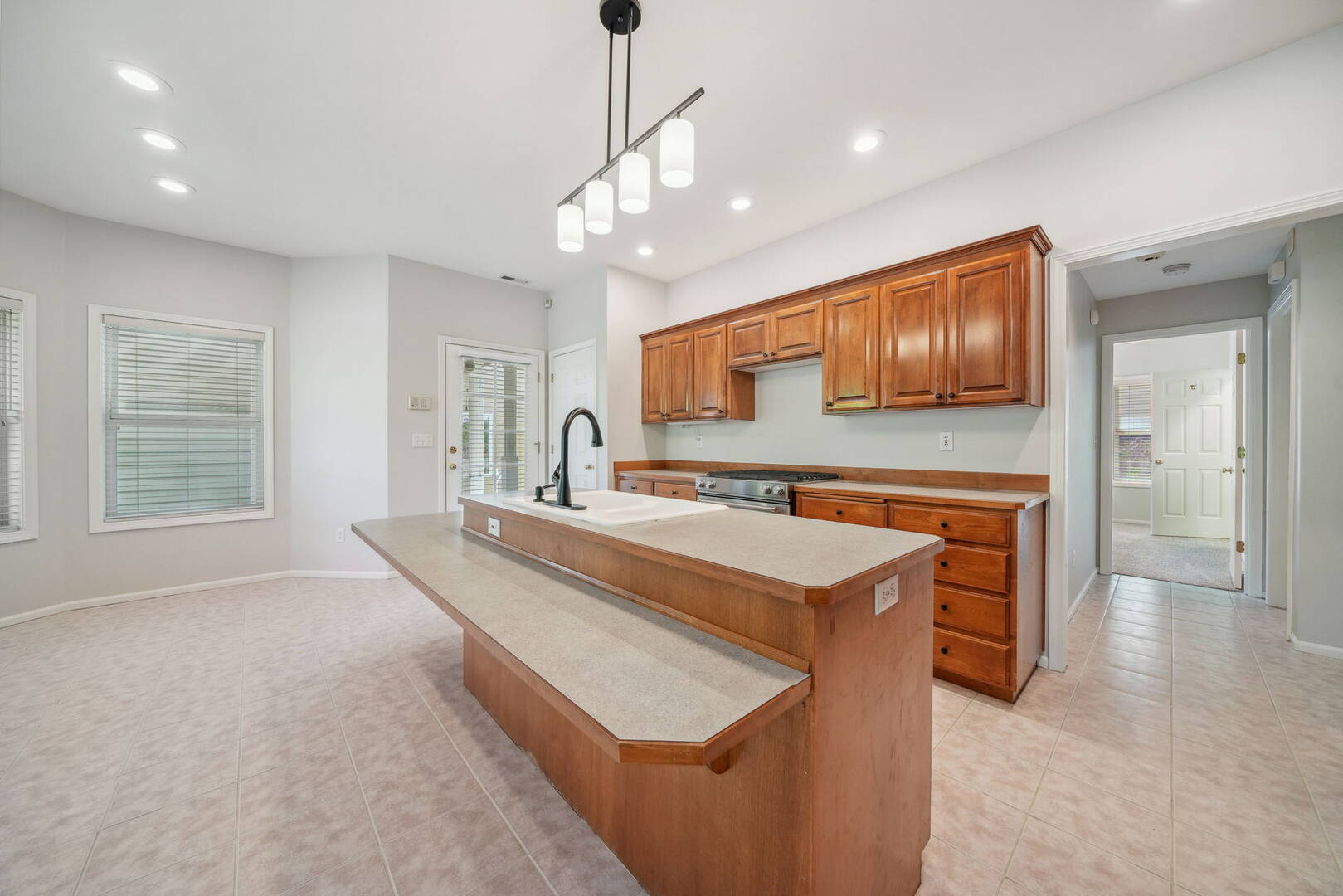 1113 SW West Hills Pl Corvallis, OR 97333