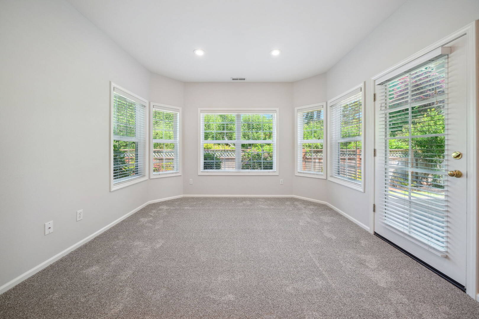 1113 SW West Hills Pl Corvallis, OR 97333