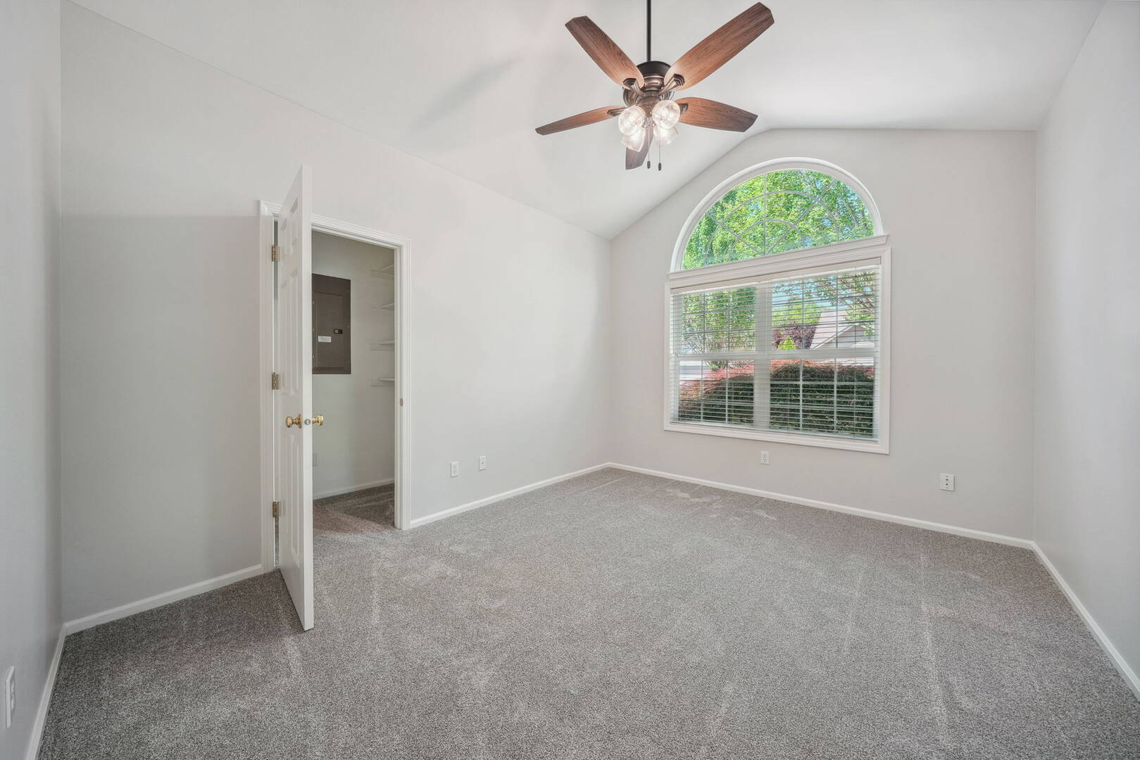 1113 SW West Hills Pl Corvallis, OR 97333