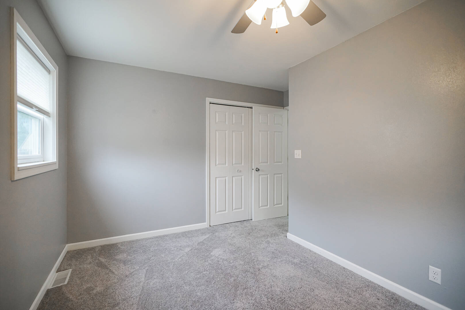 219 Linnhill Lane Washington, IL 61571