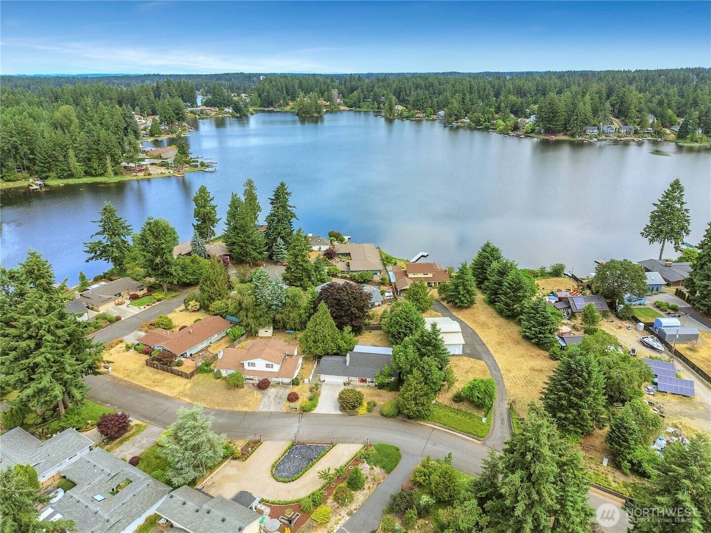 7945 Lorna Dr SE Lacey, WA 98503