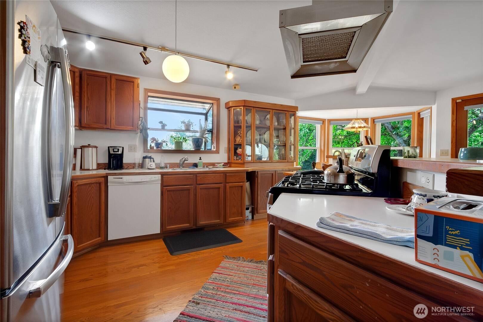 7945 Lorna Dr SE Lacey, WA 98503