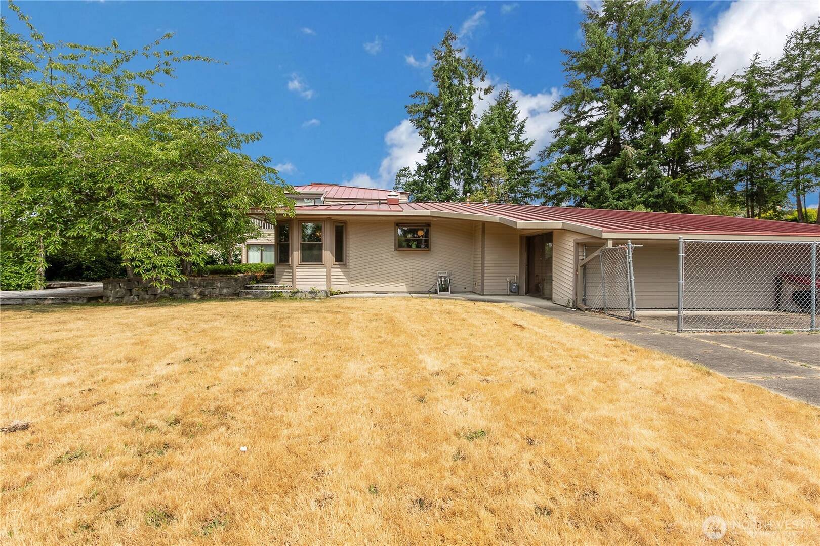 7945 Lorna Dr SE Lacey, WA 98503