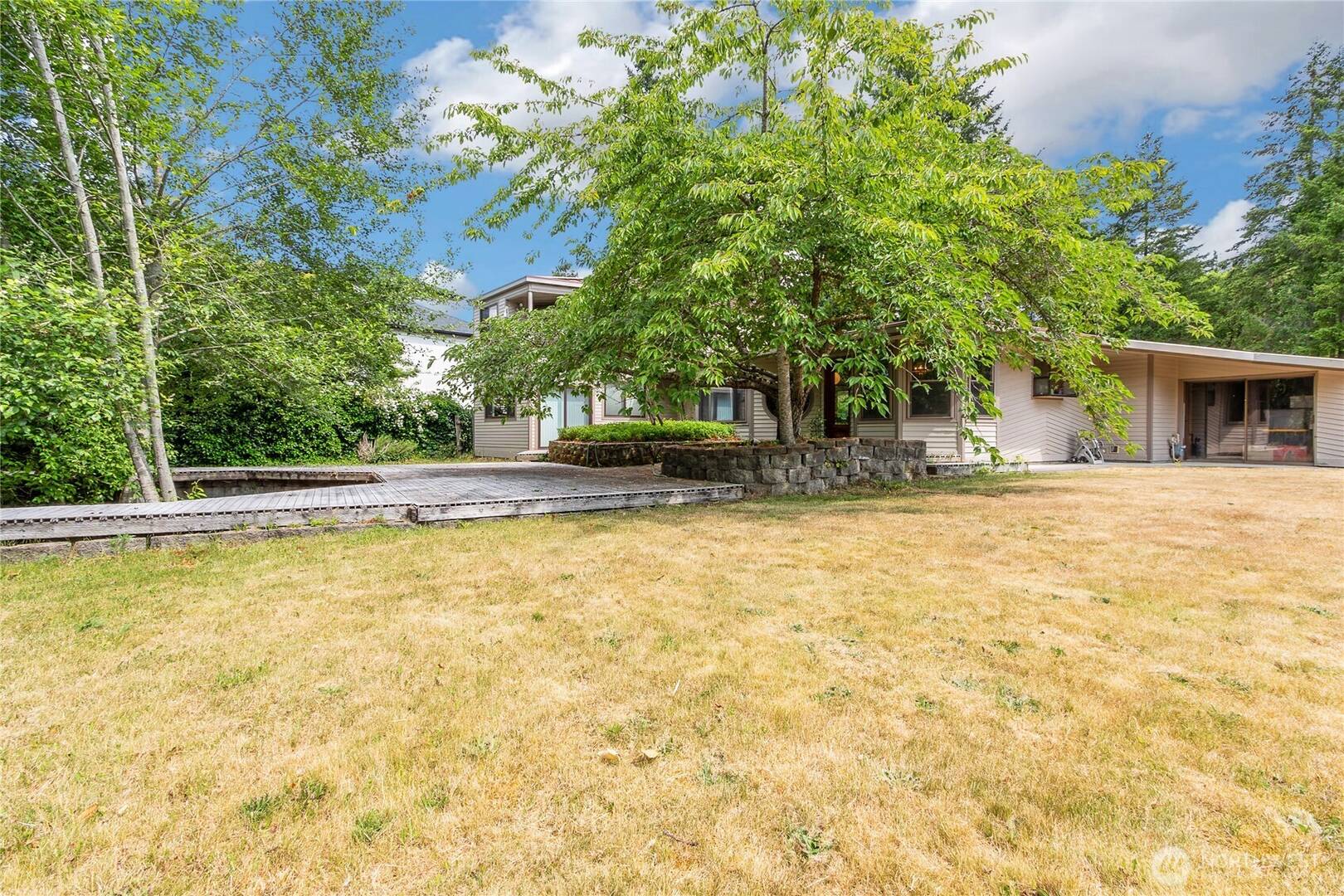 7945 Lorna Dr SE Lacey, WA 98503