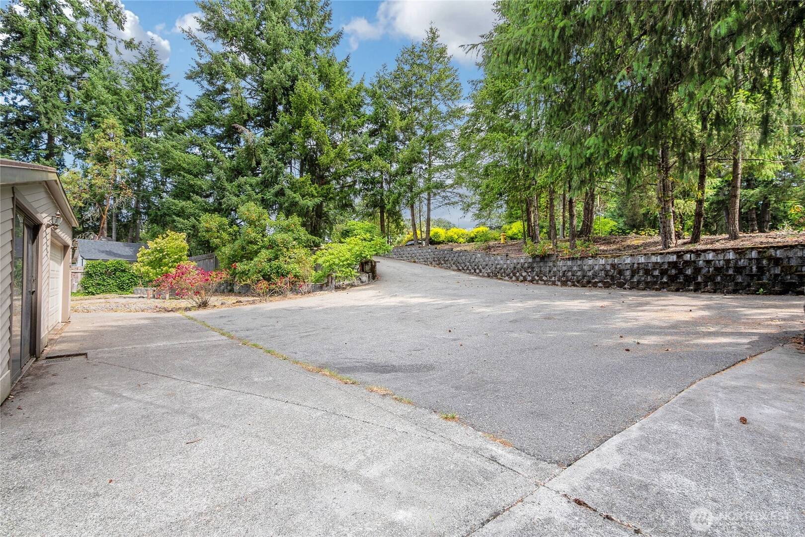 7945 Lorna Dr SE Lacey, WA 98503
