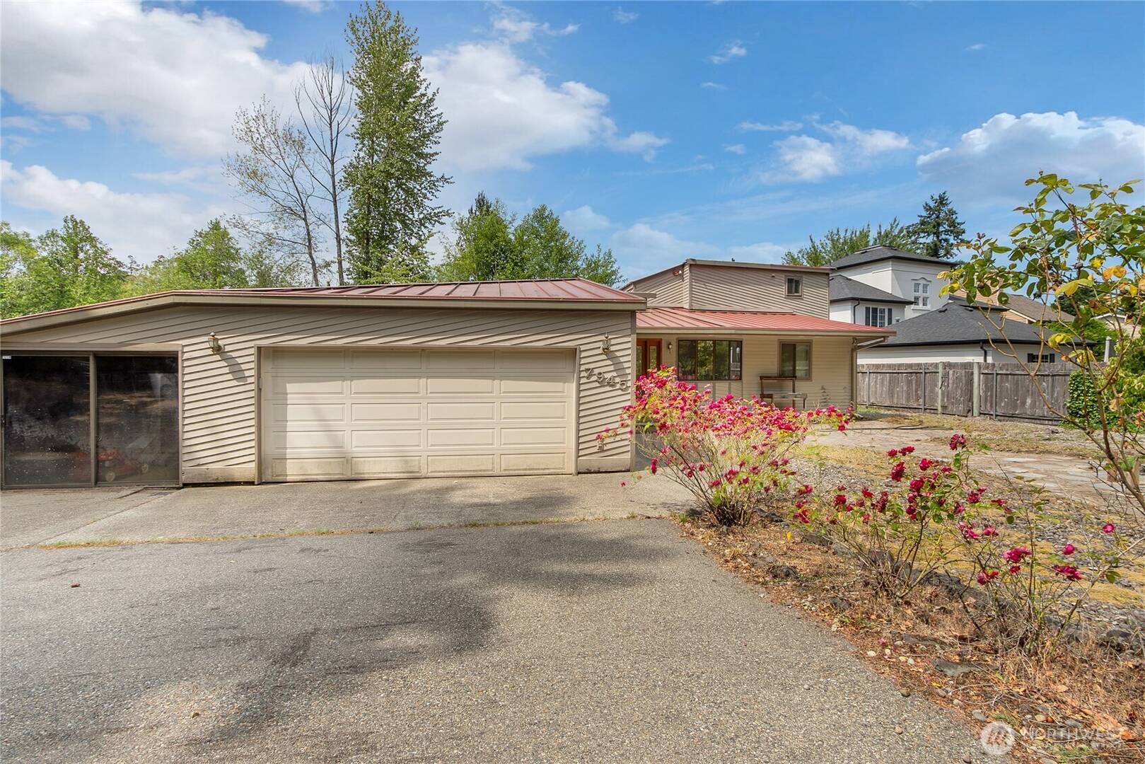 7945 Lorna Dr SE Lacey, WA 98503