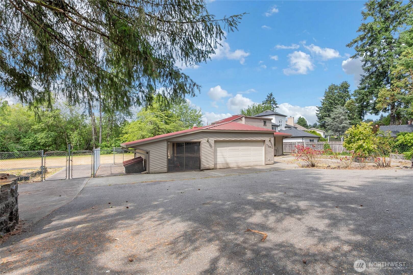 7945 Lorna Dr SE Lacey, WA 98503