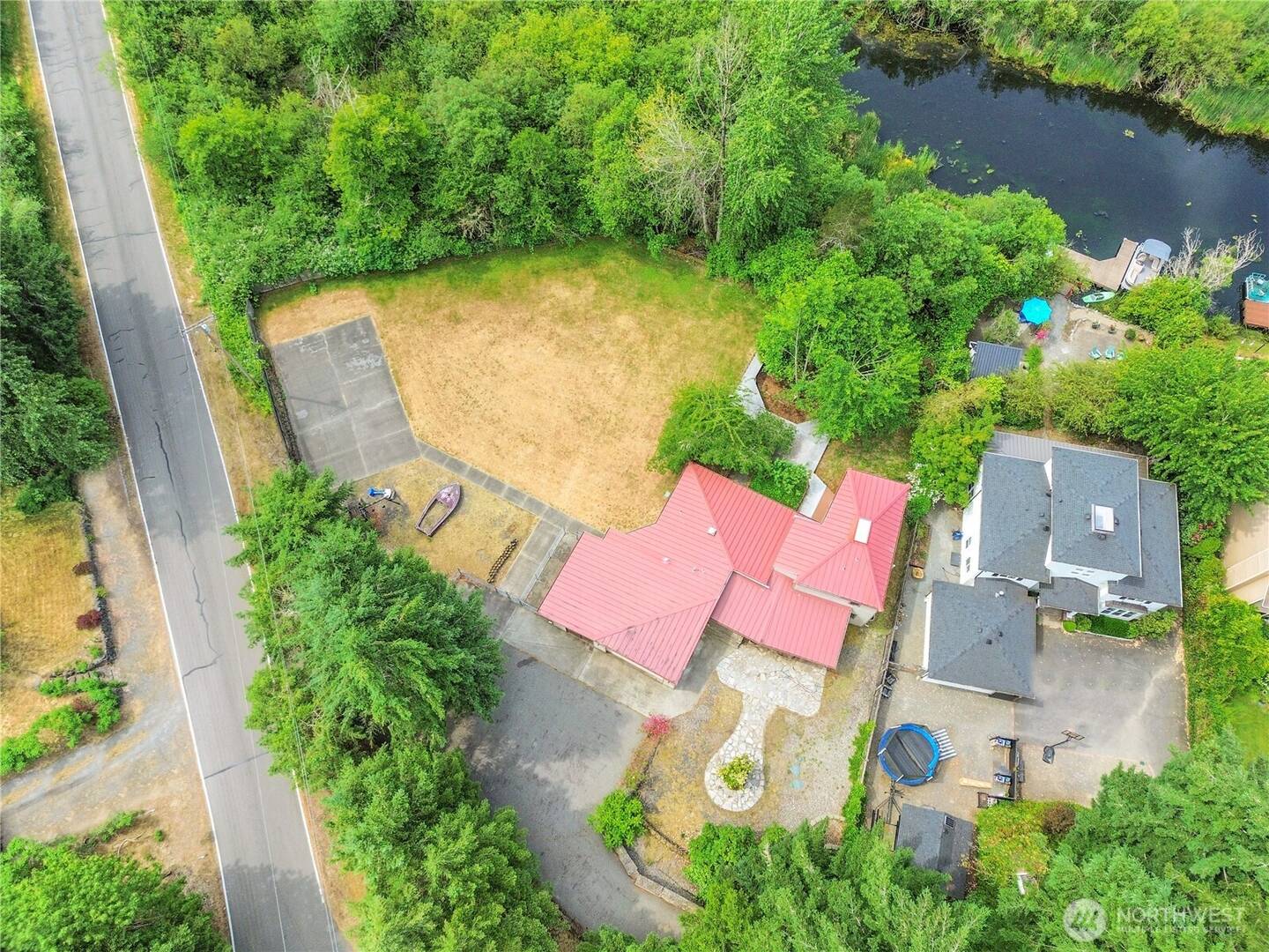 7945 Lorna Dr SE Lacey, WA 98503