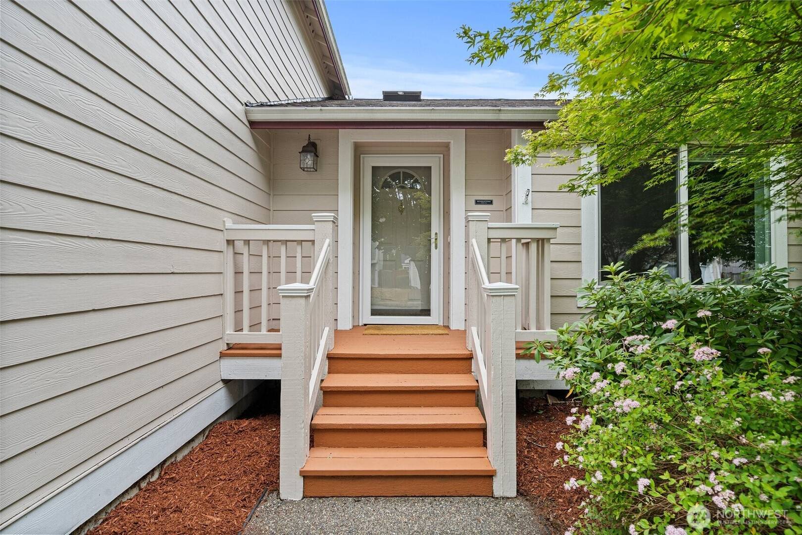 5411 Komachin Loop SE Lacey, WA 98513
