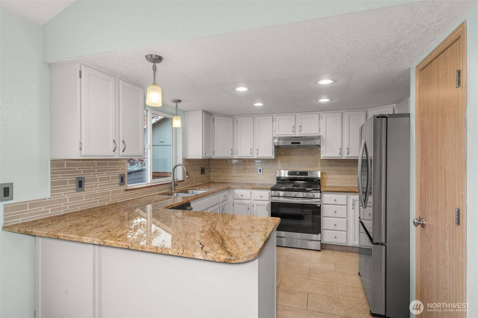 5411 Komachin Loop SE Lacey, WA 98513