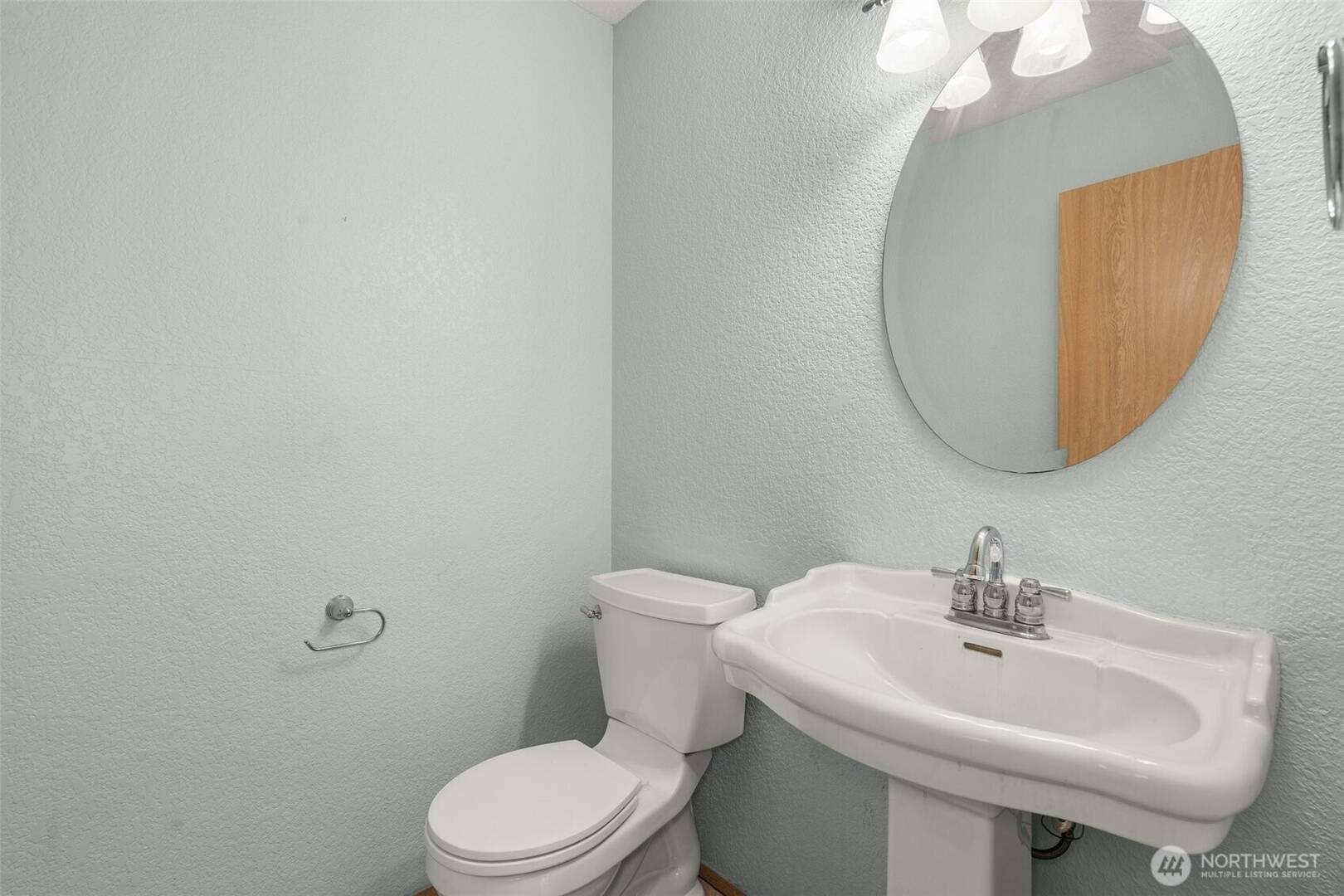 5411 Komachin Loop SE Lacey, WA 98513