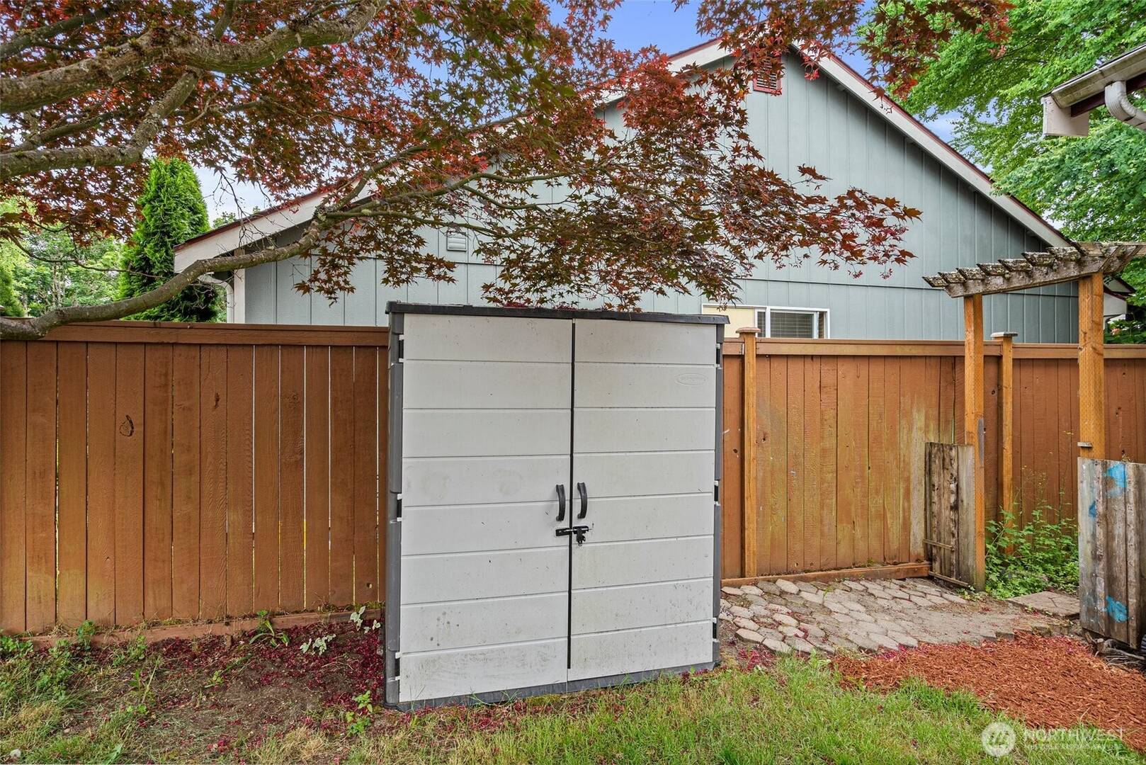 5411 Komachin Loop SE Lacey, WA 98513