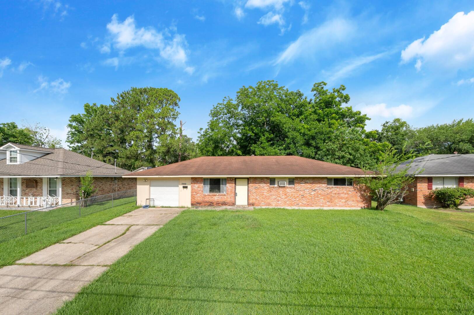 6235 Buttonwood Dr Baton Rouge, LA 70812