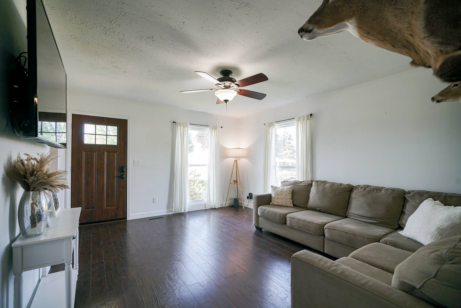 414 W Butternut St Elmwood, IL 61529