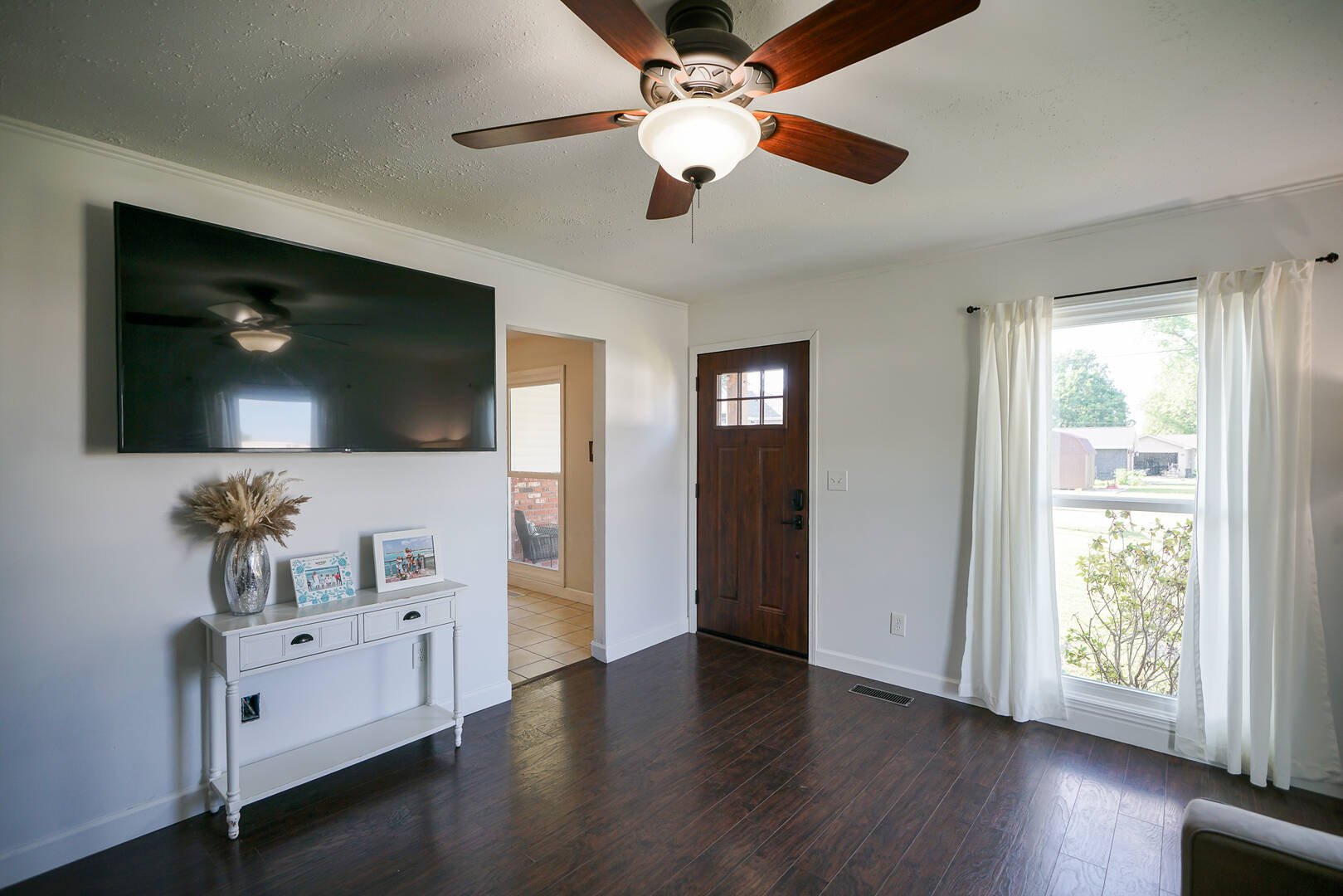 414 W Butternut St Elmwood, IL 61529