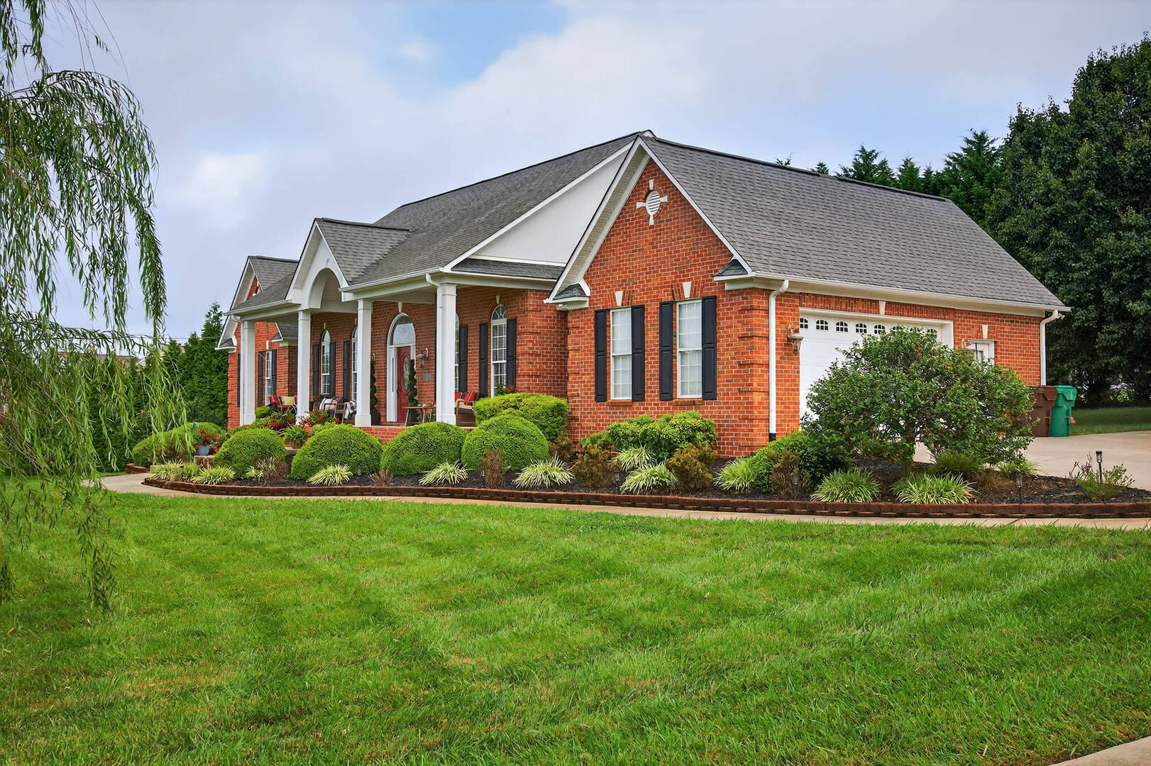 6902 Bridlewood Drive Trinity, NC 27370
