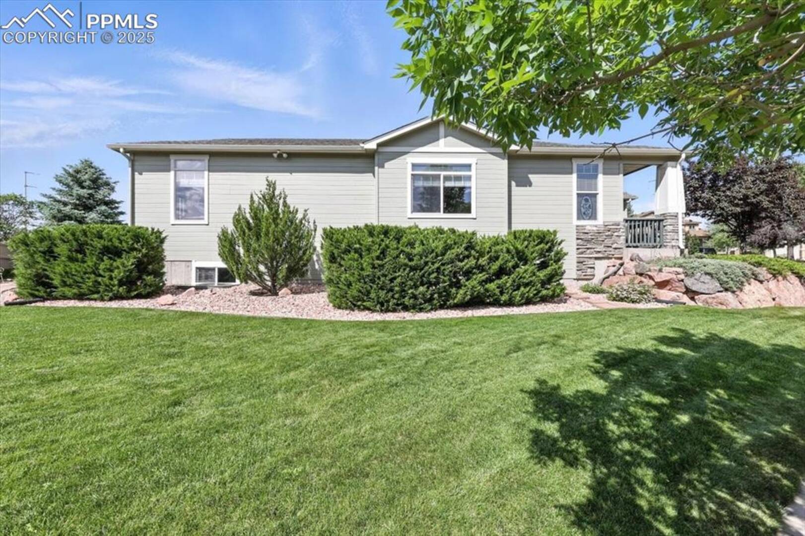 10091 Red Sage Drive Colorado Springs, CO 80920
