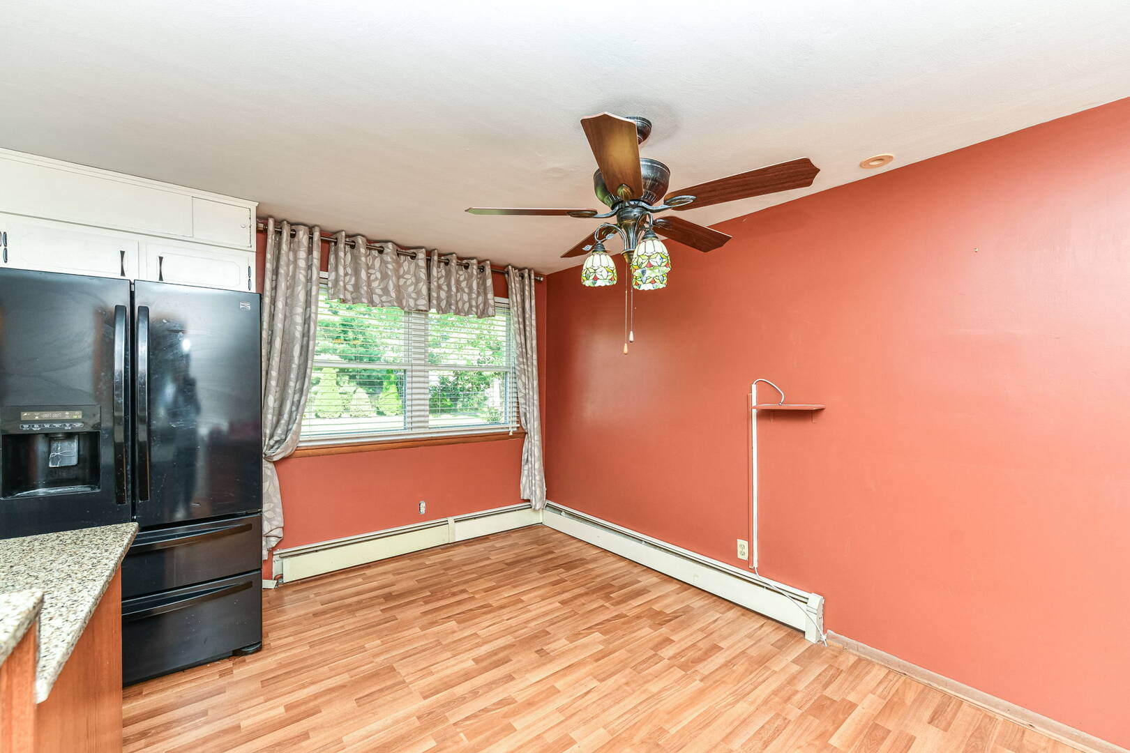 124 N Mustin Dr.,  Anderson, IN 46012