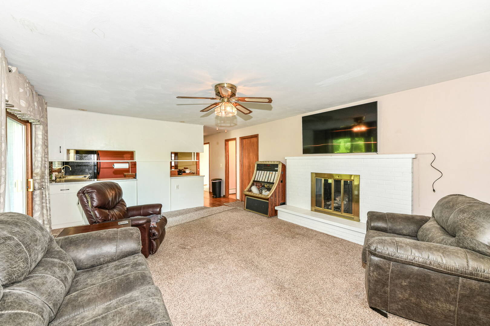 124 N Mustin Dr.,  Anderson, IN 46012