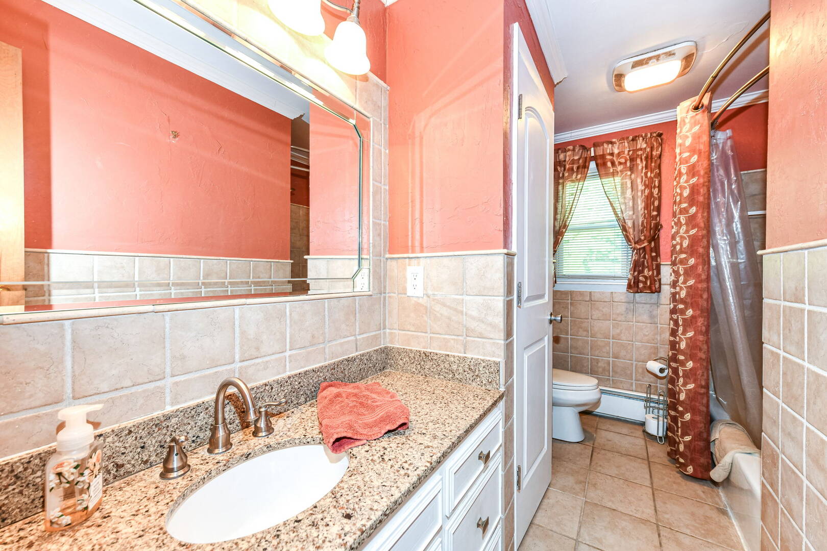 124 N Mustin Dr.,  Anderson, IN 46012