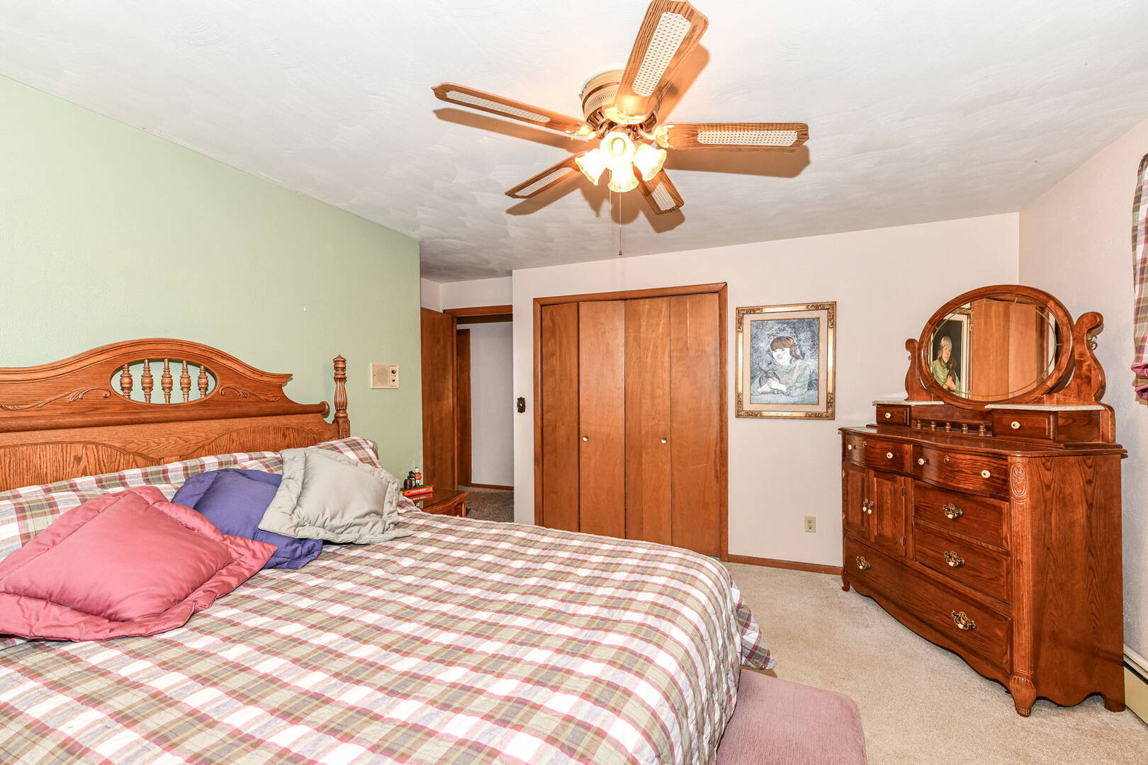 124 N Mustin Dr.,  Anderson, IN 46012